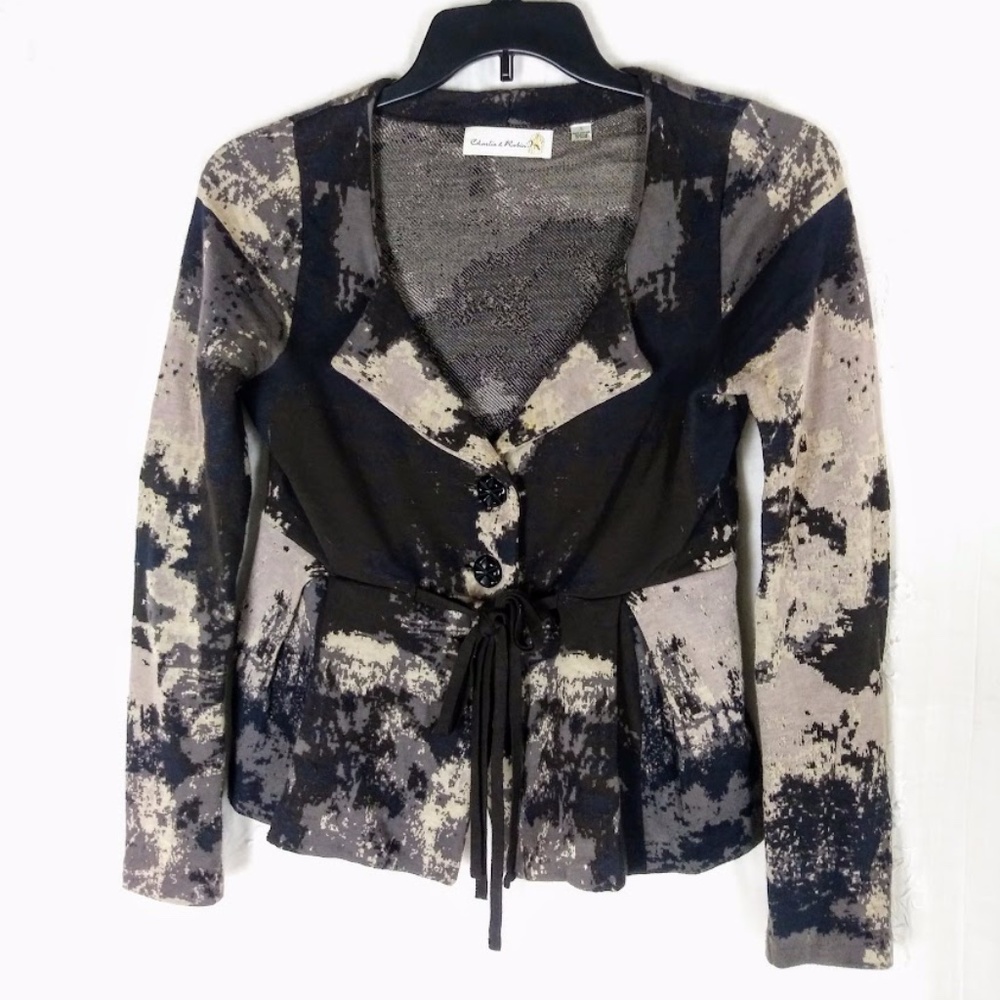 Charlie & Robin Camo Sweater/Jacket Sexy Tie-Around Host Pick